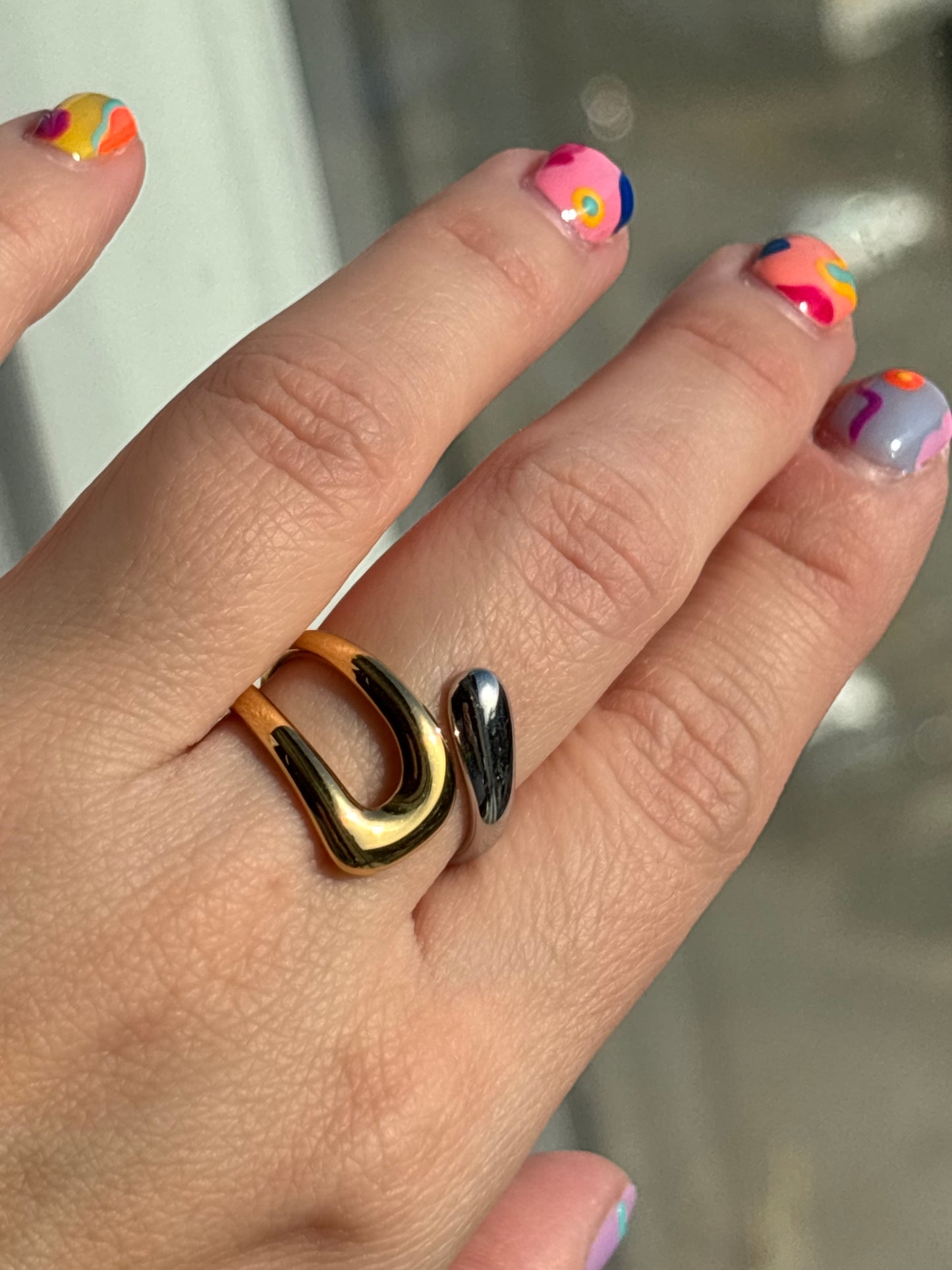 Vivian Ring