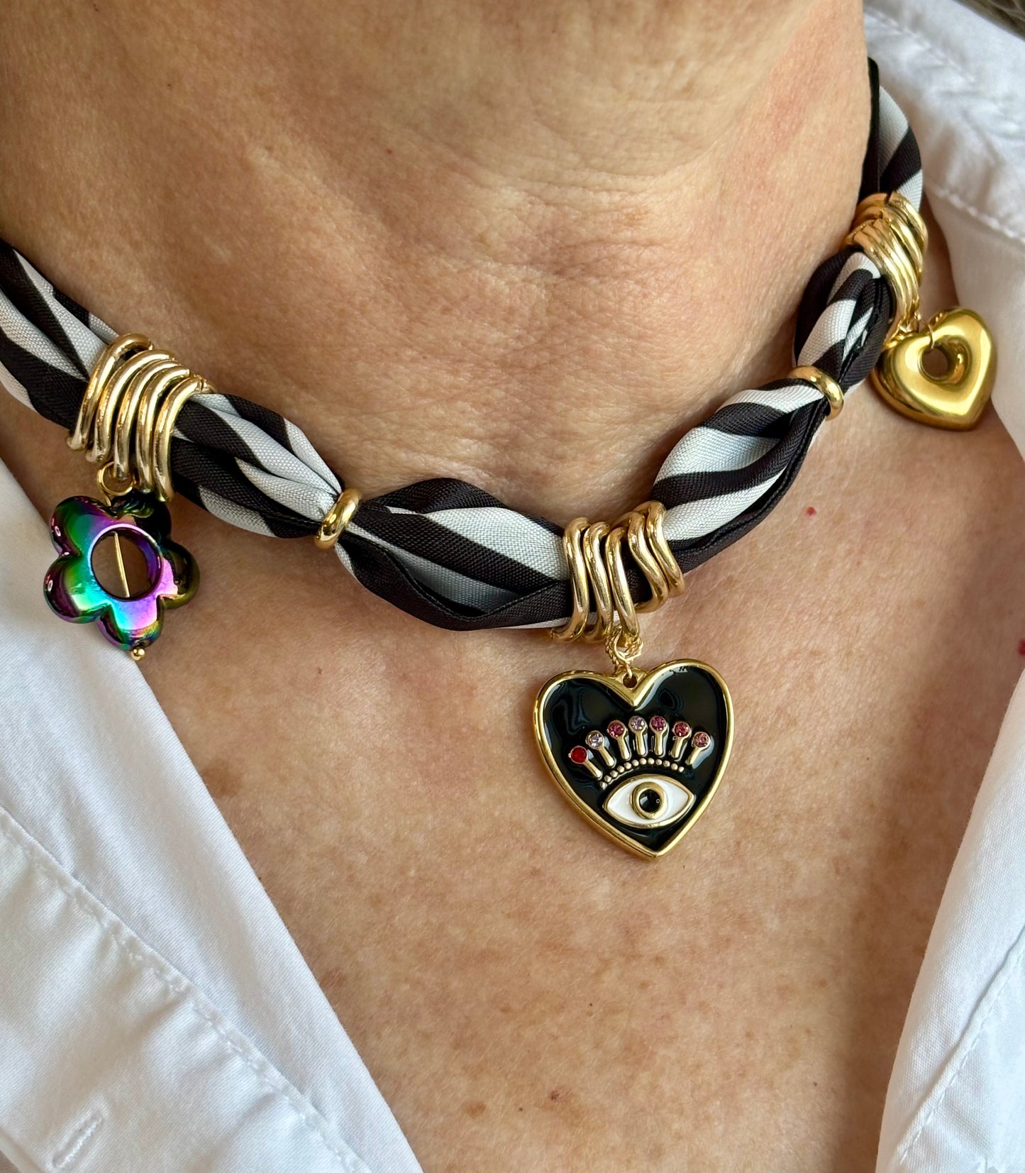 Latido Bandana Necklace – Limited Edition