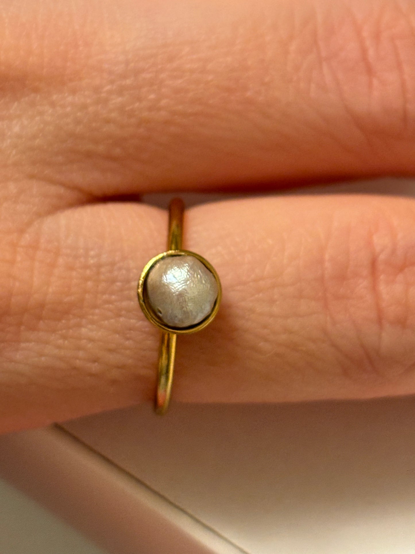 Natural Mother Pearl Ring