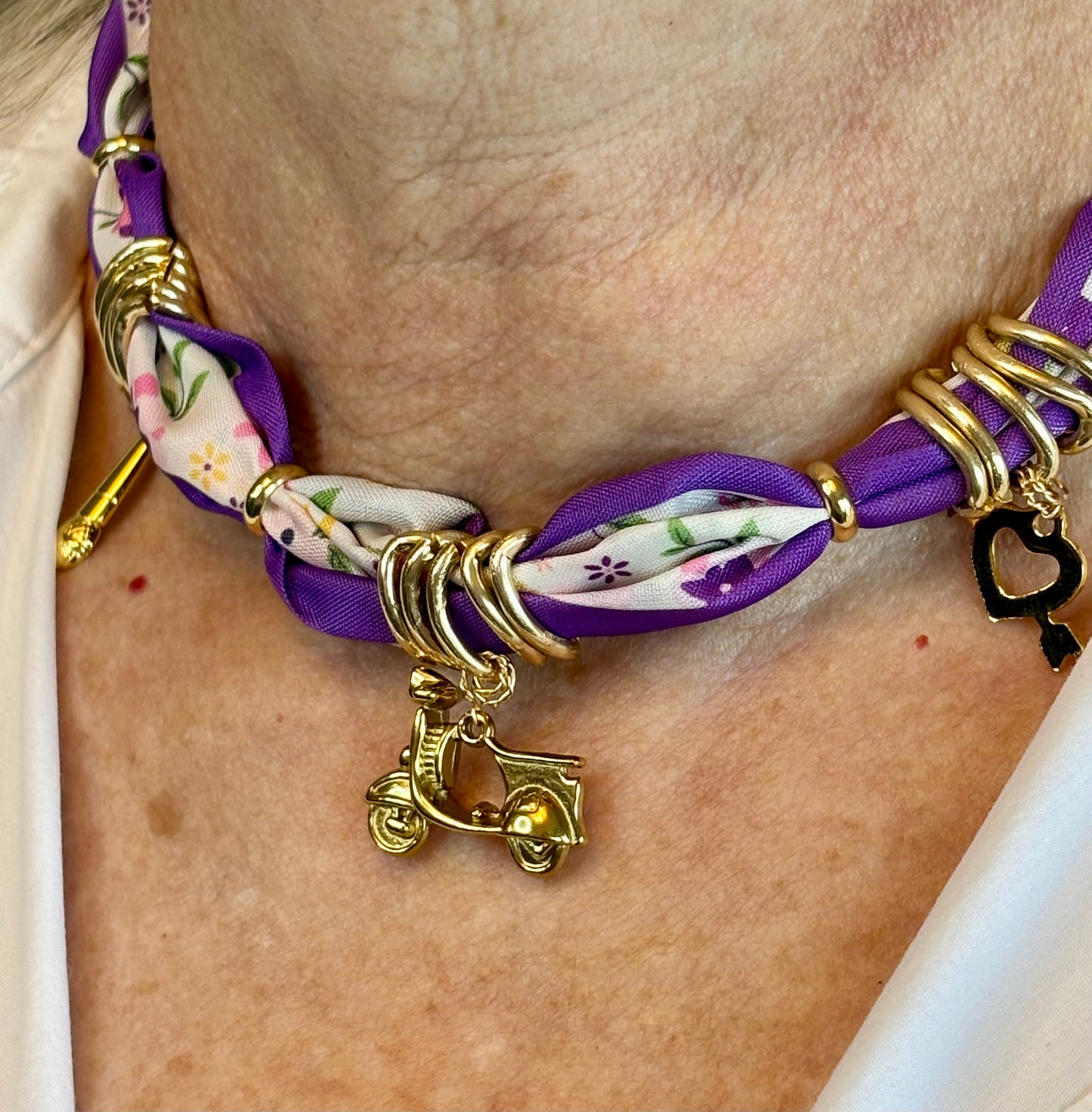 Latido Bandana Necklace – Limited Edition