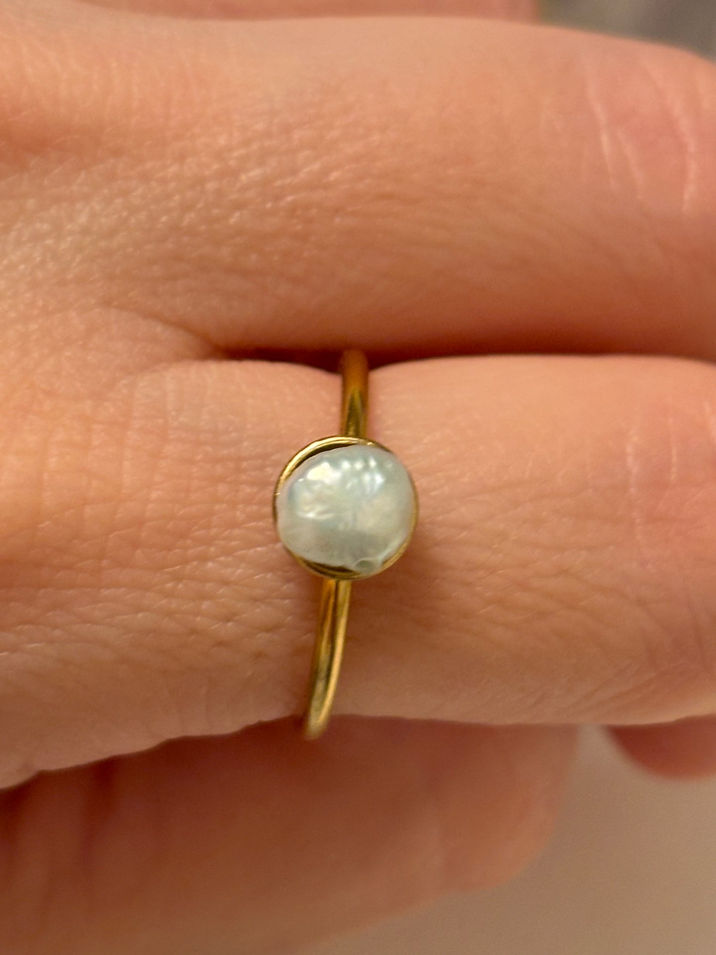 Natural Mother Pearl Ring