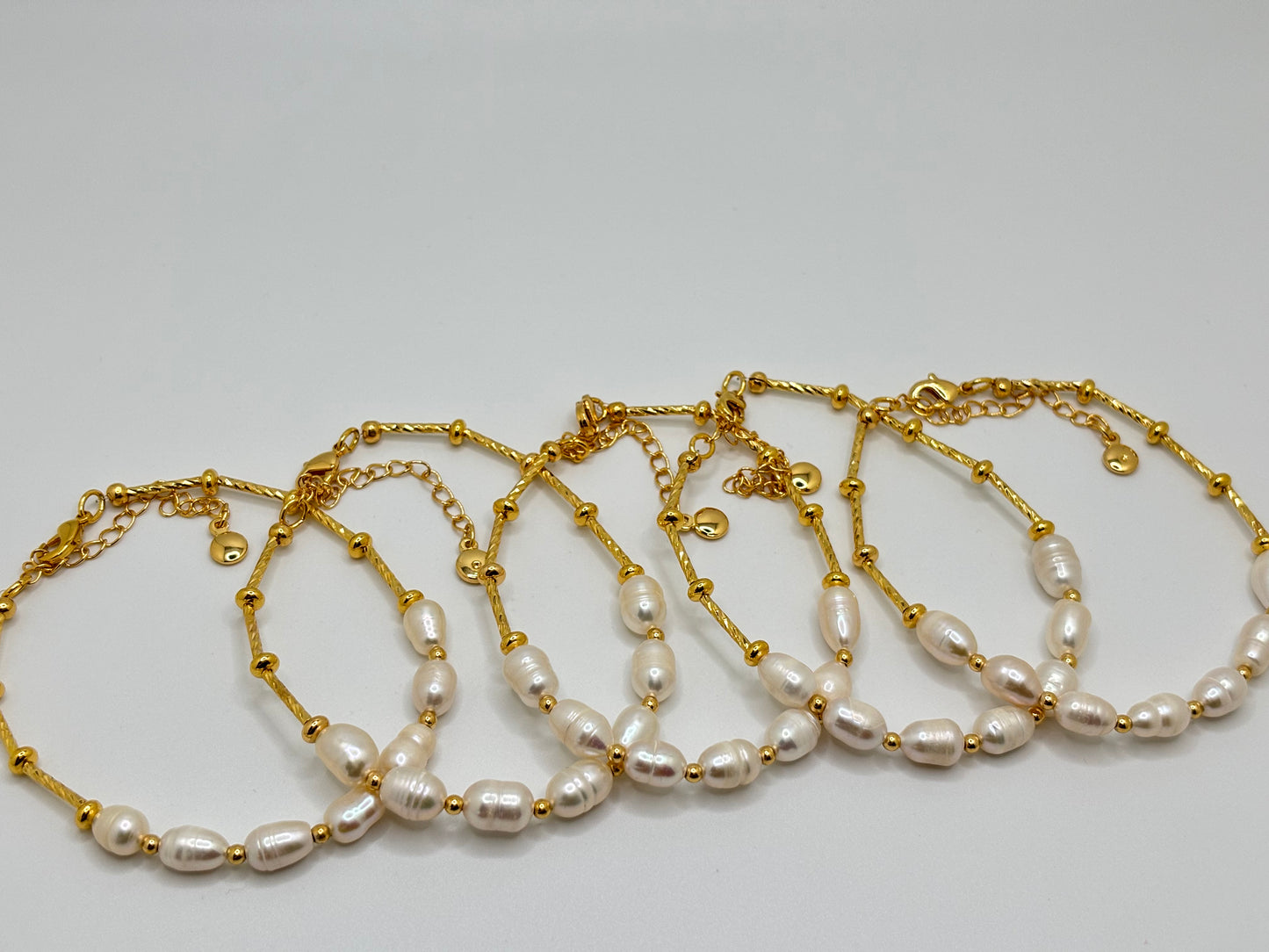 Elegant Fresh Water Pearl Bracelet