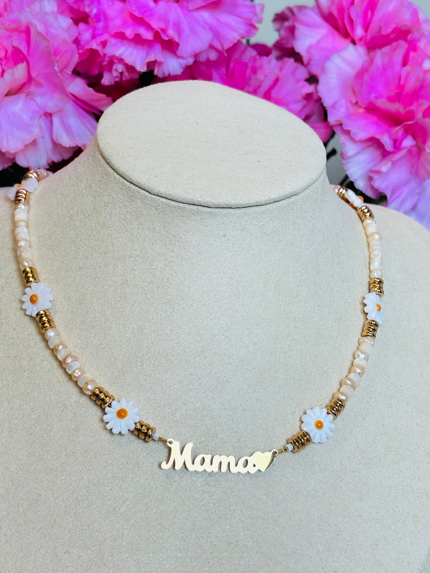 Mama Pearl Necklace