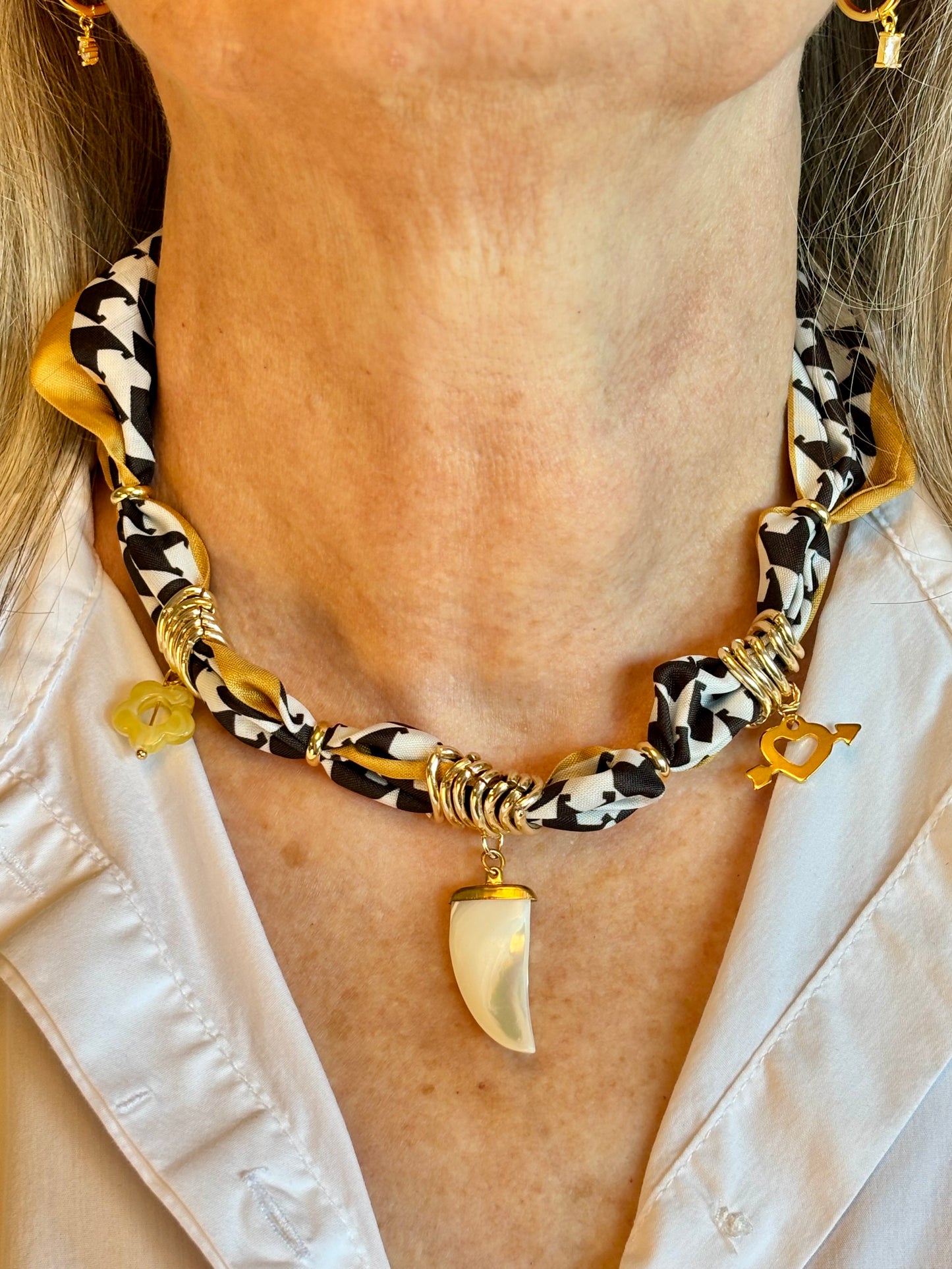 Latido Bandana Necklace – Limited Edition