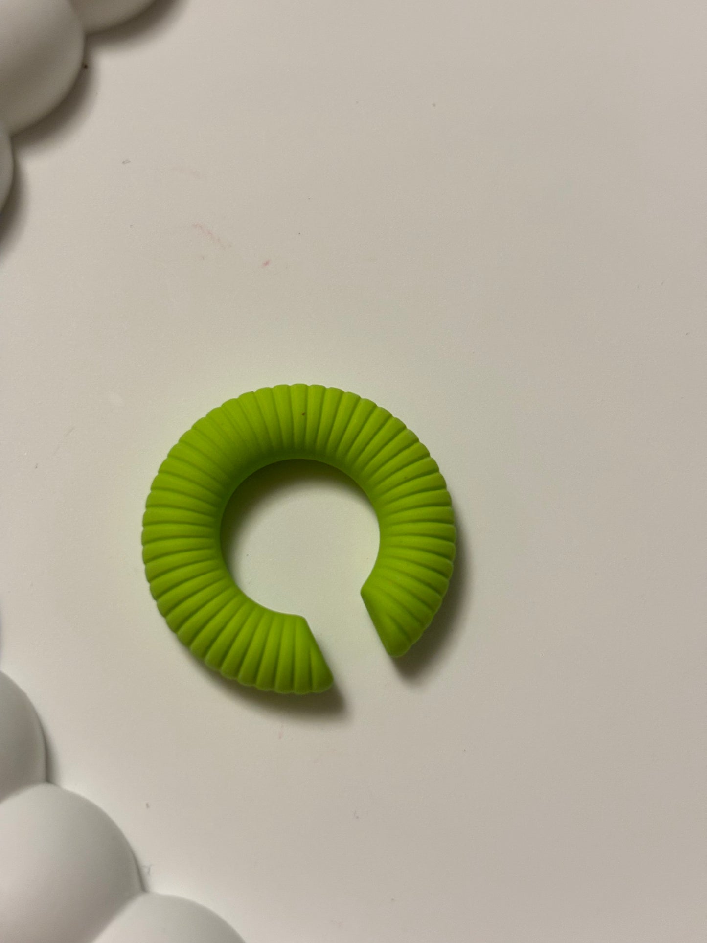 Snail Earcuff